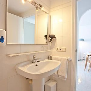 Apartamento Básico de 2 Dormitorios